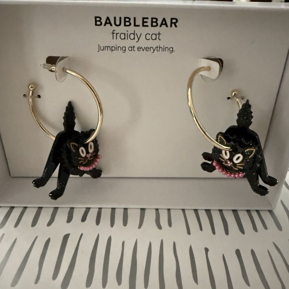 Baublebar Fraidy Cat Jumping at Everything Halloween Black Cat Earrings NEW!